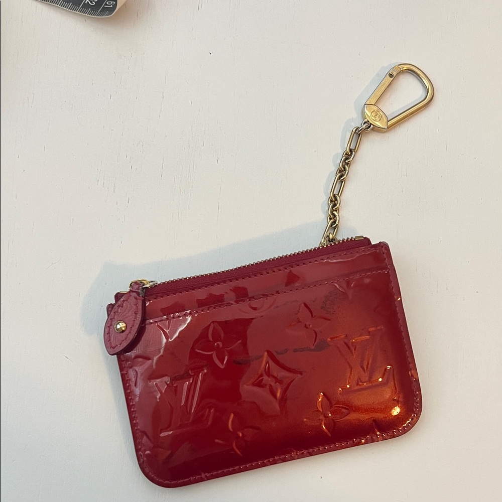 Louis Vuitton Cherry Red Patent Leather Pouch card holder keychain - Picture 2 of 8